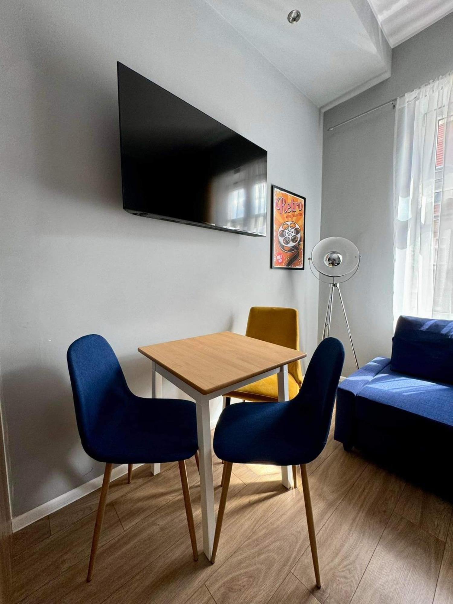 Apartament Filmowy Wałbrzych Eksteriør billede